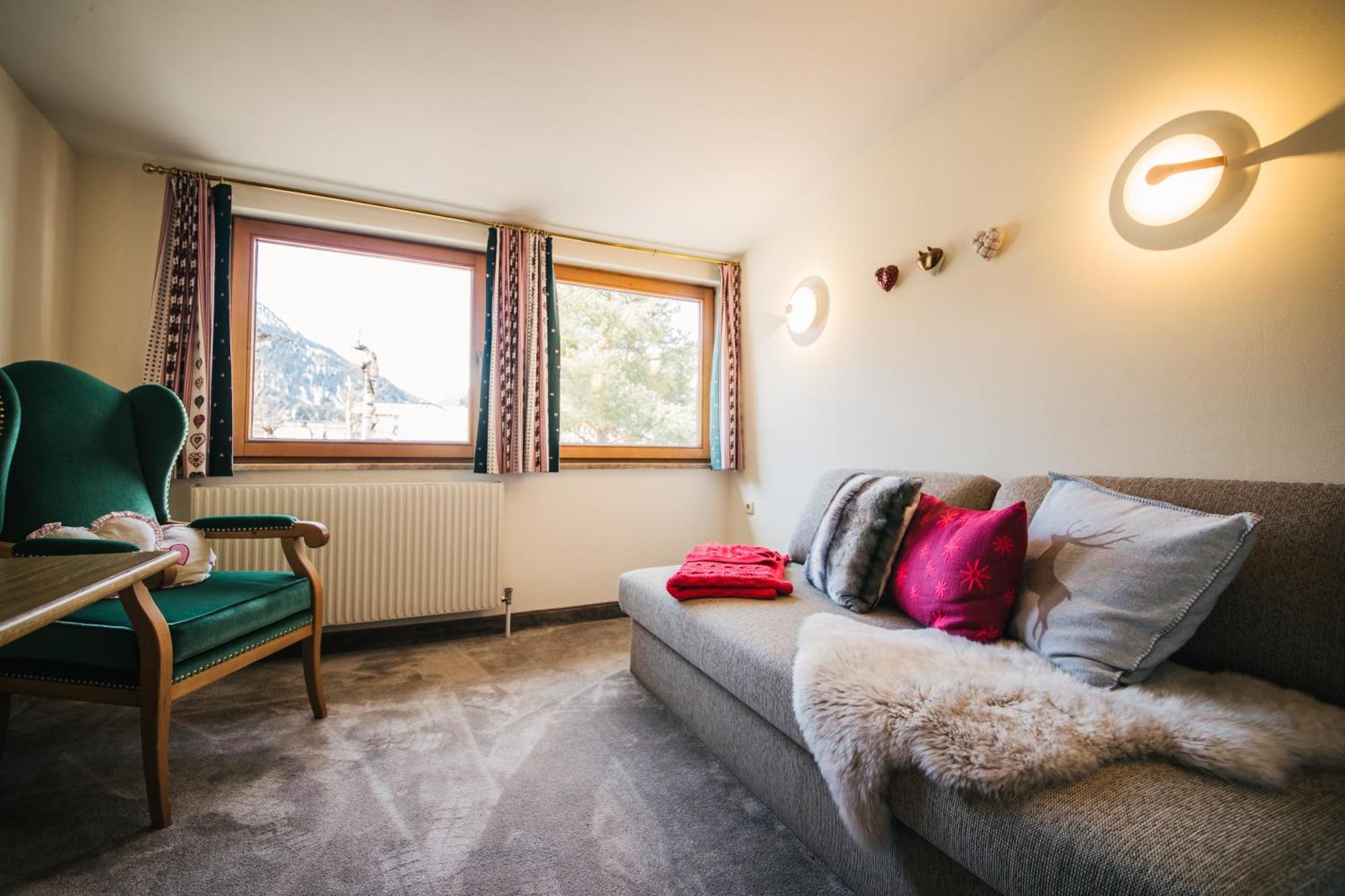 Hotel Dr Otto Murr B&B Sankt Anton am Arlberg Ngoại thất bức ảnh