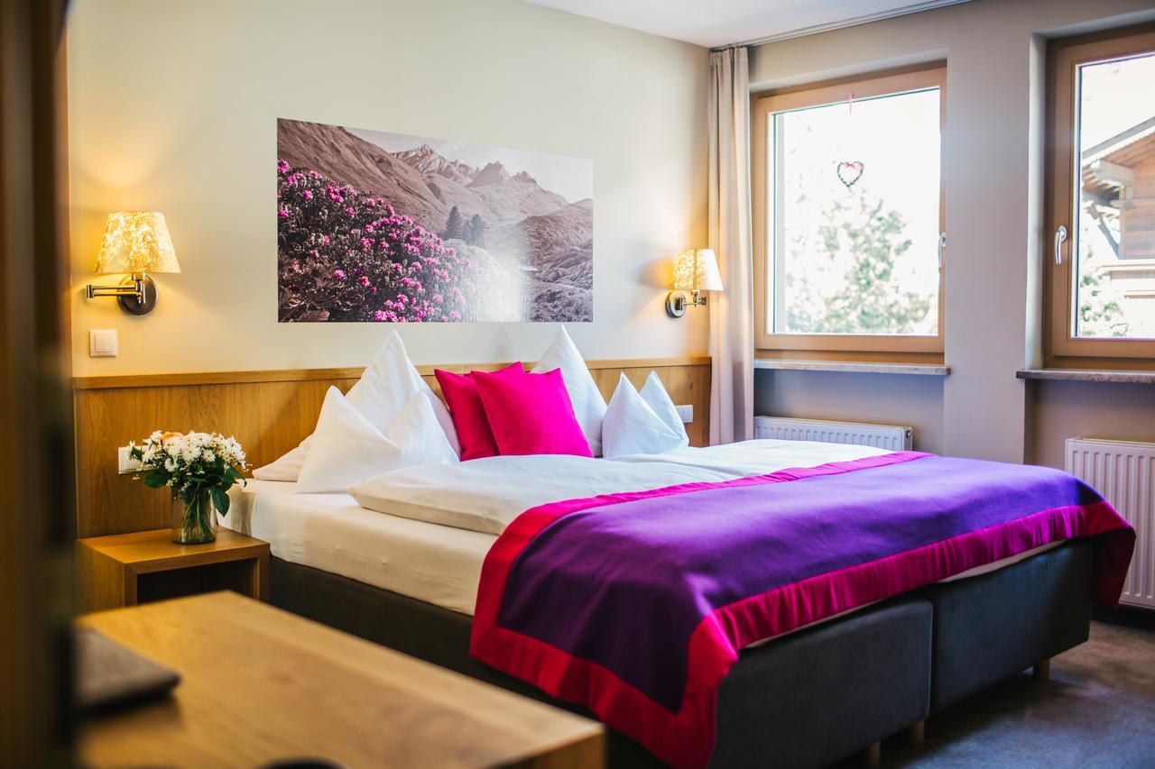 Hotel Dr Otto Murr B&B Sankt Anton am Arlberg Ngoại thất bức ảnh